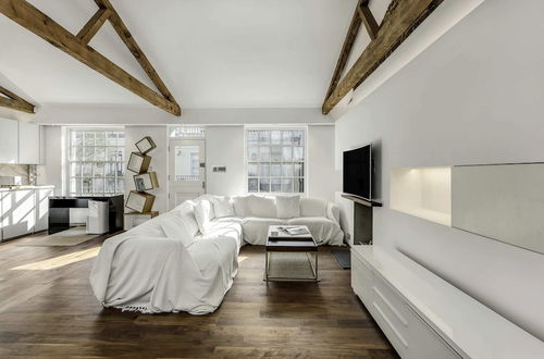 Photo 12 - Luxury Loft-style Mews House