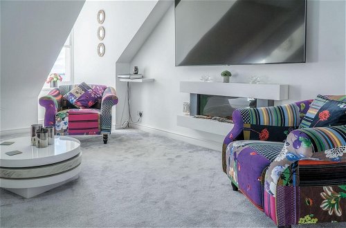 Photo 37 - The Penthouse - Luxury 1 Bed - Panorama - Tenby