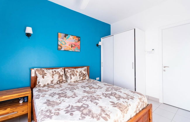 Ocean View 2 bed apartment - Photo 8