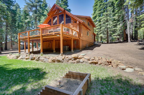 Foto 35 - Lake Almanor Cabin w/ Deck & Beach Access