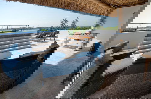 Foto 34 - NEW Oceanfront 5 Bedroom Private Island Villa