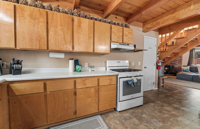 The Day Trip Inn - Photo 9