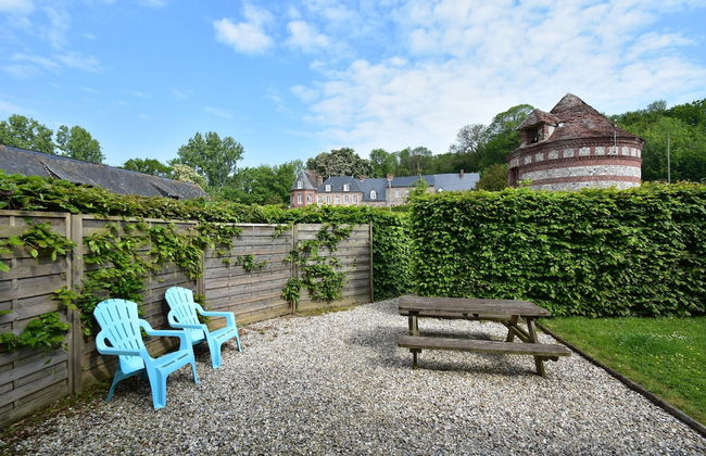 Spacious Cottage With Private Garden in Normandy - Foto 46