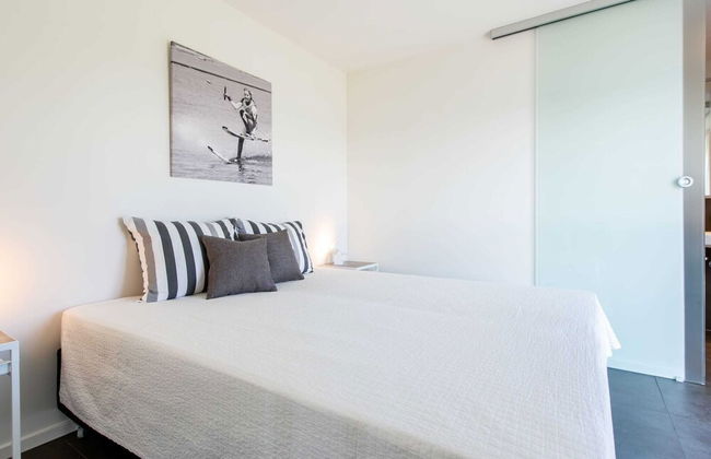 Exclusive Apartment on the Ground Floor Directly Located on the Water - Foto 7