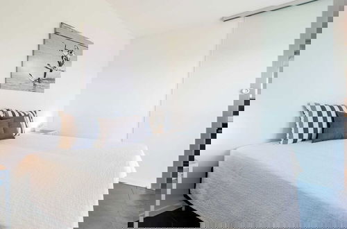 Photo 7 - Exclusive Apartment on the Ground Floor Directly Located on the Water
