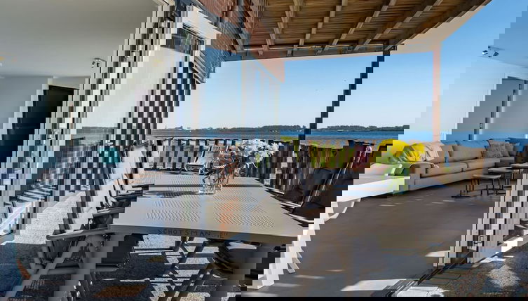Photo 1 - Exclusive Apartment on the Ground Floor Directly Located on the Water