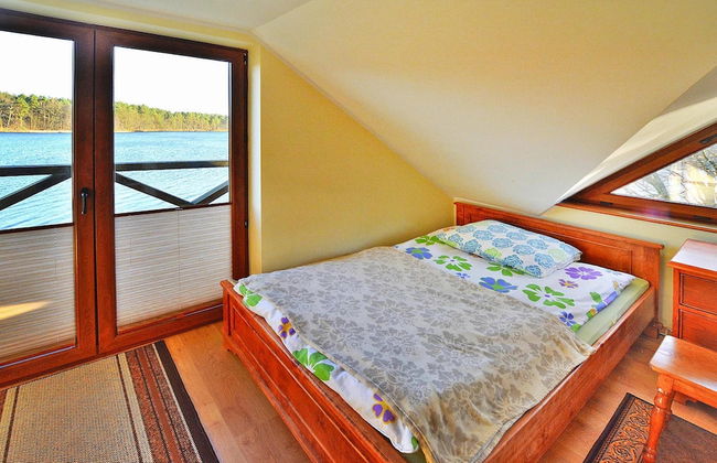 Holiday House by the Lake With a Fireplace - Foto 13