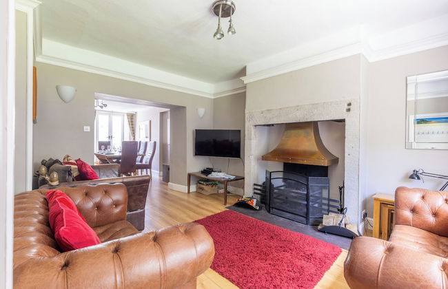 Village House - North East Escapes - Photo 12