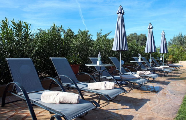 Luxurious 6-bedroom Villa Just 10 Minutes From the Beach - Foto 37