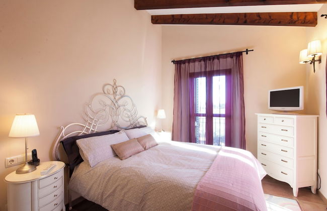 Luxurious 6-bedroom Villa Just 10 Minutes From the Beach - Foto 4