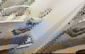 Photo 1 - Slough - Sleeps 3 - Petfriendly - Riverside - Bay