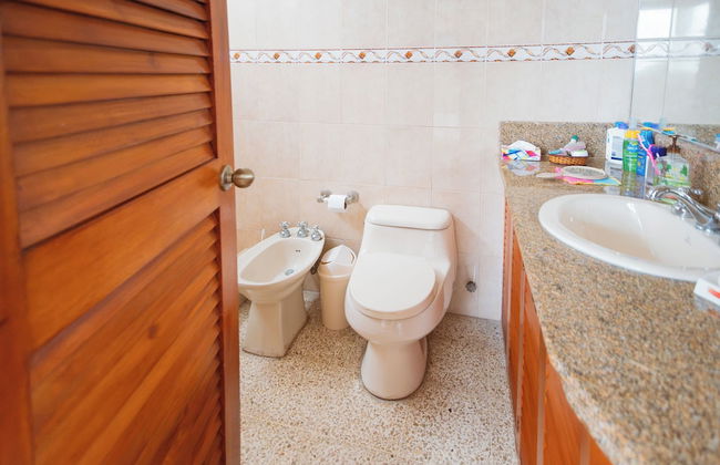 Apartment - Sleeps & Free Parking - Foto 12
