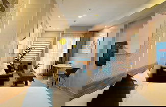 Photo 3 - Soho View Residence Luxury Apartment