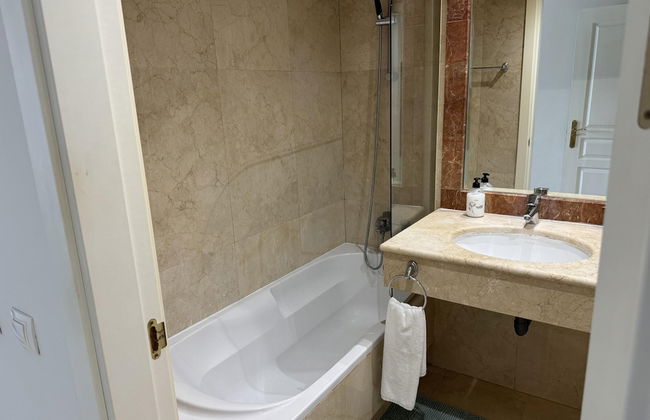 Golf Haven in Mijas 2 bed 2 Bath Apartment - Foto 12