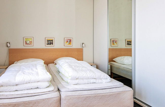 4 Person Holiday Home on a Holiday Park in Hejls - Foto 2