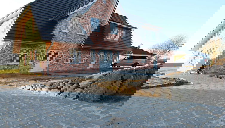 Foto 1 - House by Eider River With Garden & Terrace