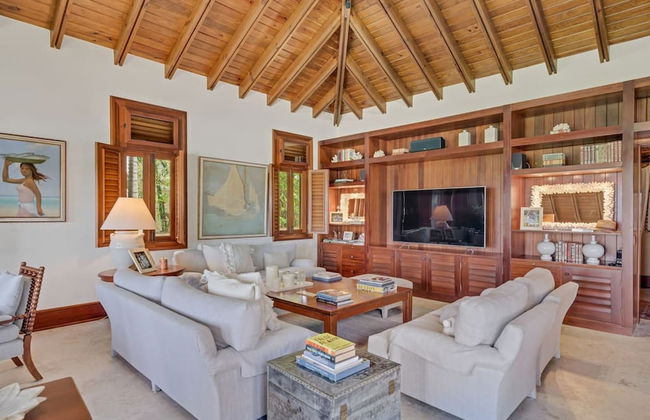 Magnificent Eight Bedroom Holiday Home - Foto 12