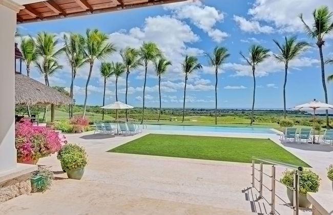 Magnificent Eight Bedroom Holiday Home - Foto 19
