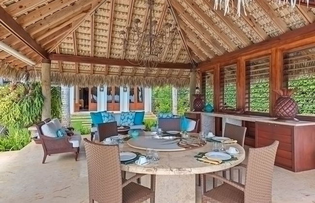 Magnificent Eight Bedroom Holiday Home - Foto 44