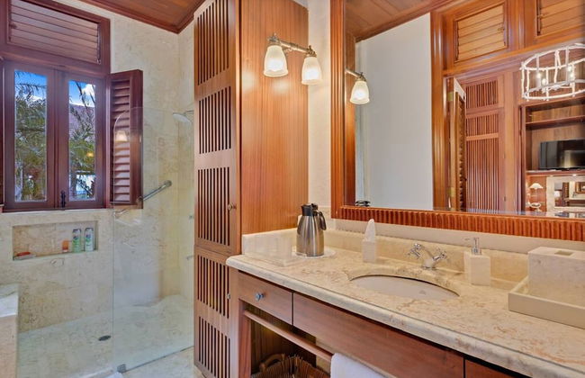 Magnificent Eight Bedroom Holiday Home - Foto 25