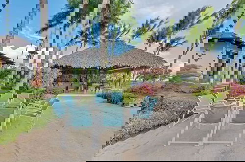 Foto 20 - Magnificent Eight Bedroom Holiday Home