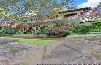 Foto 2 - Magnificent Eight Bedroom Holiday Home