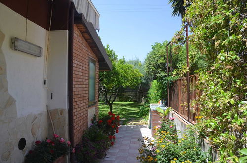 Photo 15 - Detached House Near the sea With Garden and Terrace