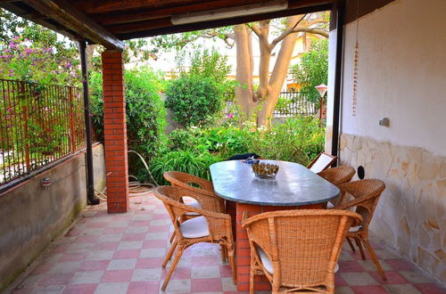 Foto 10 - Detached House Near the sea With Garden and Terrace