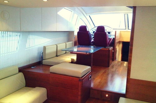 Foto 5 - Italy Luxury Yacht Charter