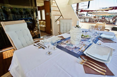 Foto 31 - Italy Luxury Yacht Charter