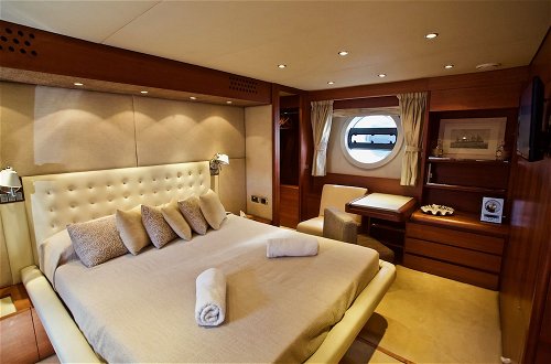 Foto 12 - Italy Luxury Yacht Charter