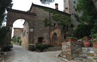 Foto 1 - Castello Montelifrè
