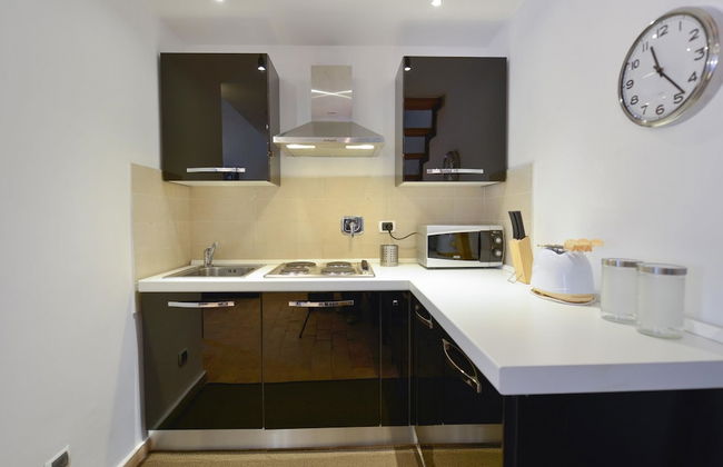Ibernesi 1 Apartment - Photo 17
