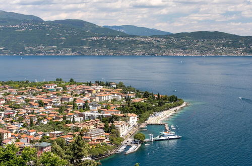 Photo 20 - Appartament Spiaggia Azzurro lake view