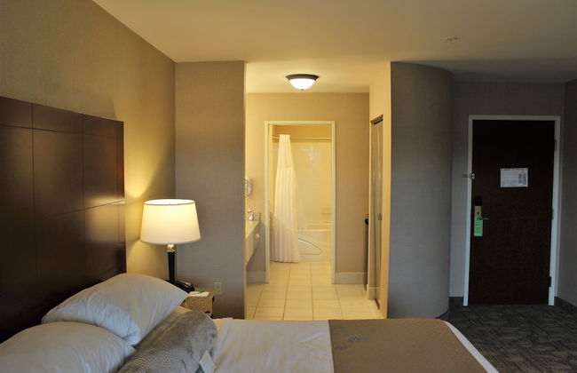 Medallion Inn & Suites - Foto 9