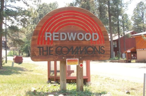 Foto 29 - Redwood Commons