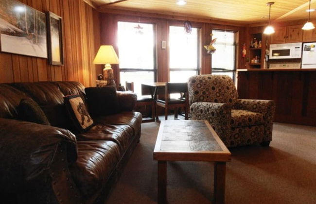 Redwood Commons - Photo 21