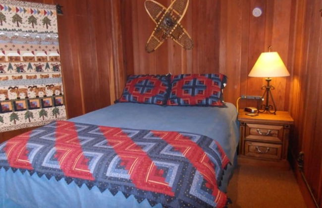 Redwood Commons - Photo 7