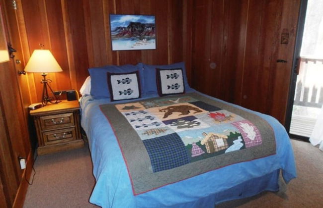 Redwood Commons - Photo 9
