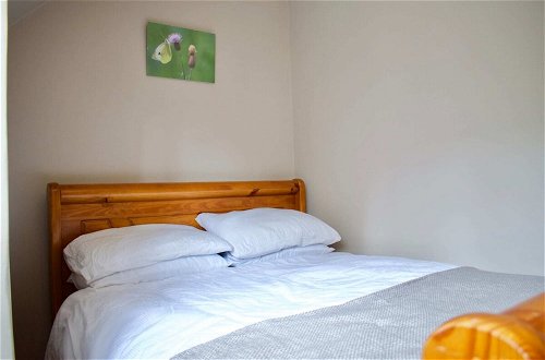 Photo 4 - Modern and Charming 2 Bedroom Old Town Apartment