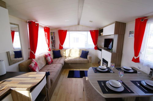 Foto 6 - Lovely 2-bed Static Caravan in Rhyl
