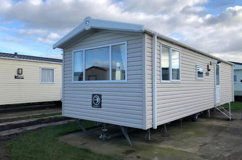 Foto 20 - Lovely 2-bed Static Caravan in Rhyl