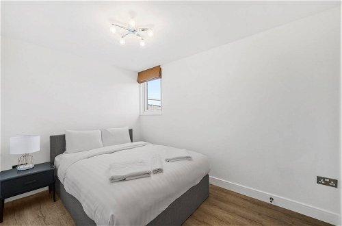 Foto 2 - Gorgeous 3 Bedroom Duplex Apartment in West London
