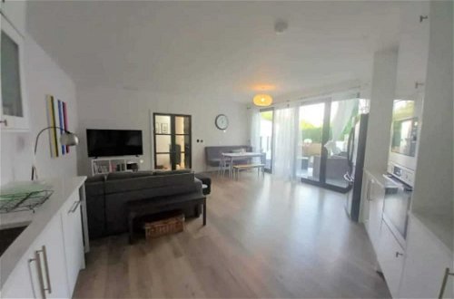 Foto 13 - Modern 3 Bedroom House With Stunning Views