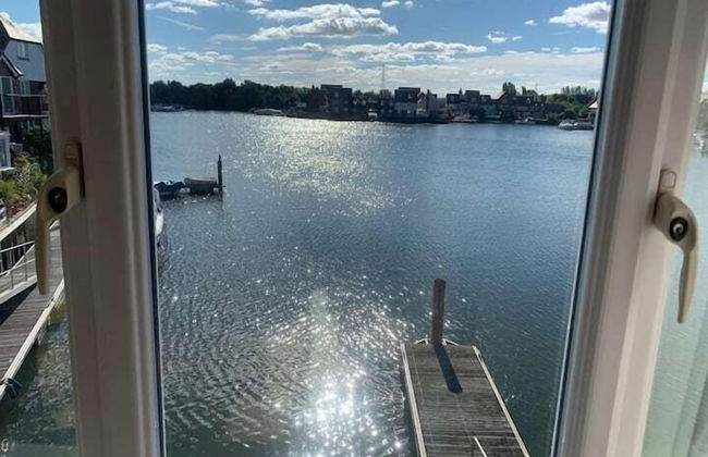 Abingdon House - 4 BR on the Marina - Foto 1