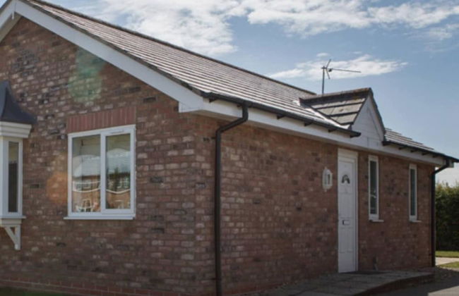 2 Bed Cottage - Sleeps 4, Pets, Garden, Wifi - Foto 18