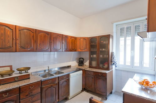 Foto 6 - Rental In Rome Pateras Balcony Apartment