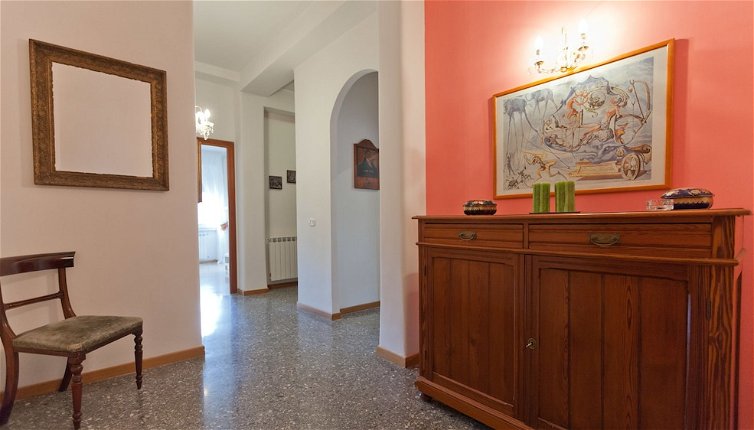 Photo 1 - Rental In Rome Pateras Balcony Apartment