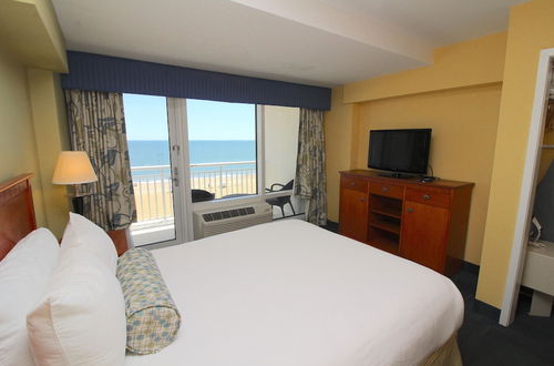 Foto 5 - Ocean Sands Resort, Oceanfront, Virginia Beach by Vacatia