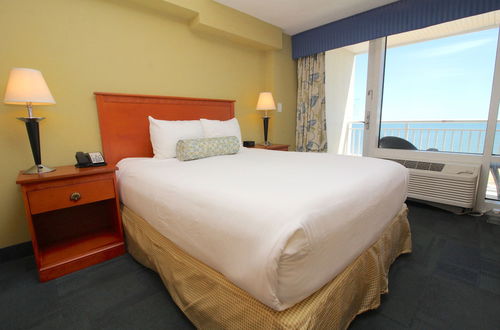 Foto 4 - Ocean Sands Resort, Oceanfront, Virginia Beach by Vacatia